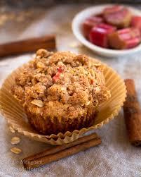 rhubarb muffin